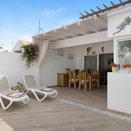 בית נופש Casa Jardin *