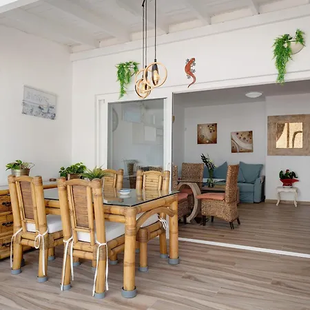Casa Jardin בית נופש פלאיה בלנקה