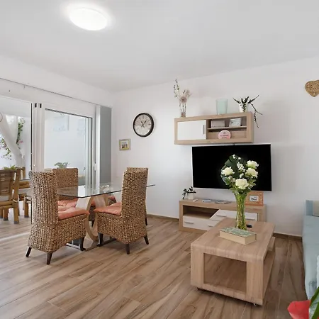 Casa Jardin * פלאיה בלנקה