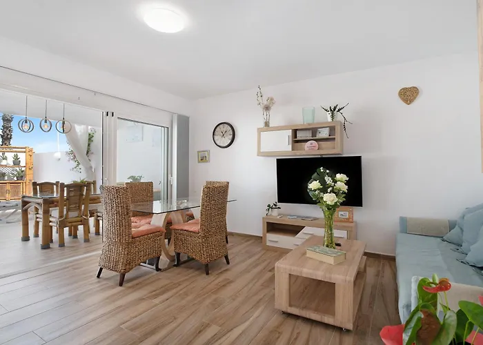 Casa Jardin 普拉亚布兰卡